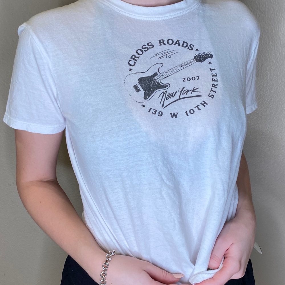 Brandy Melville Graphic Tee
